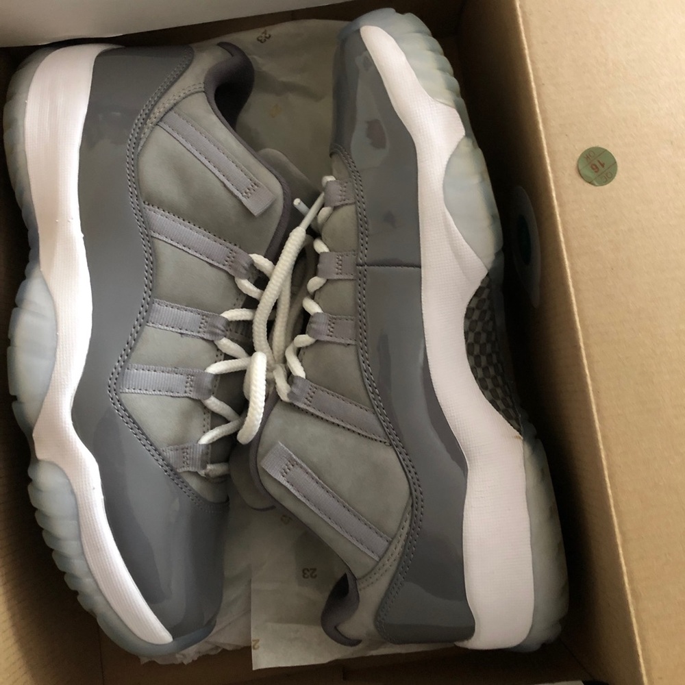 Cool grey 11 size 9